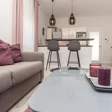 펜션 2 Bedroom Gorgeous In