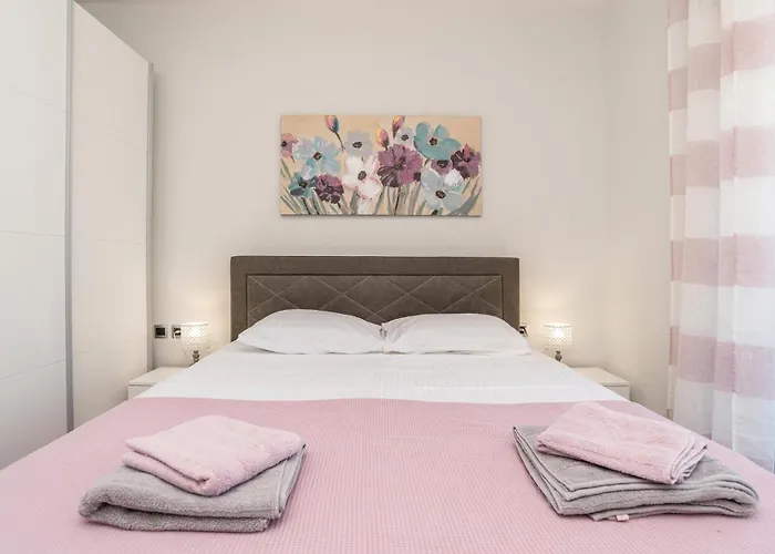 2 Bedroom Gorgeous In בית נופש *