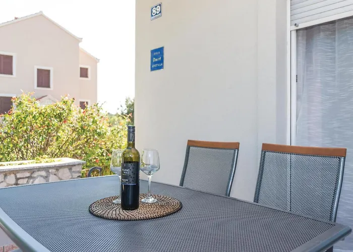 Semesterbostad 2 Bedroom Gorgeous In *